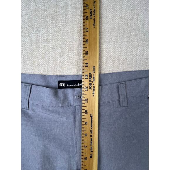 Travis Mathew Men’s 40 Gray Wanderlust 9" Shorts Stretch Ripstop Golf Style - Picture 6 of 6